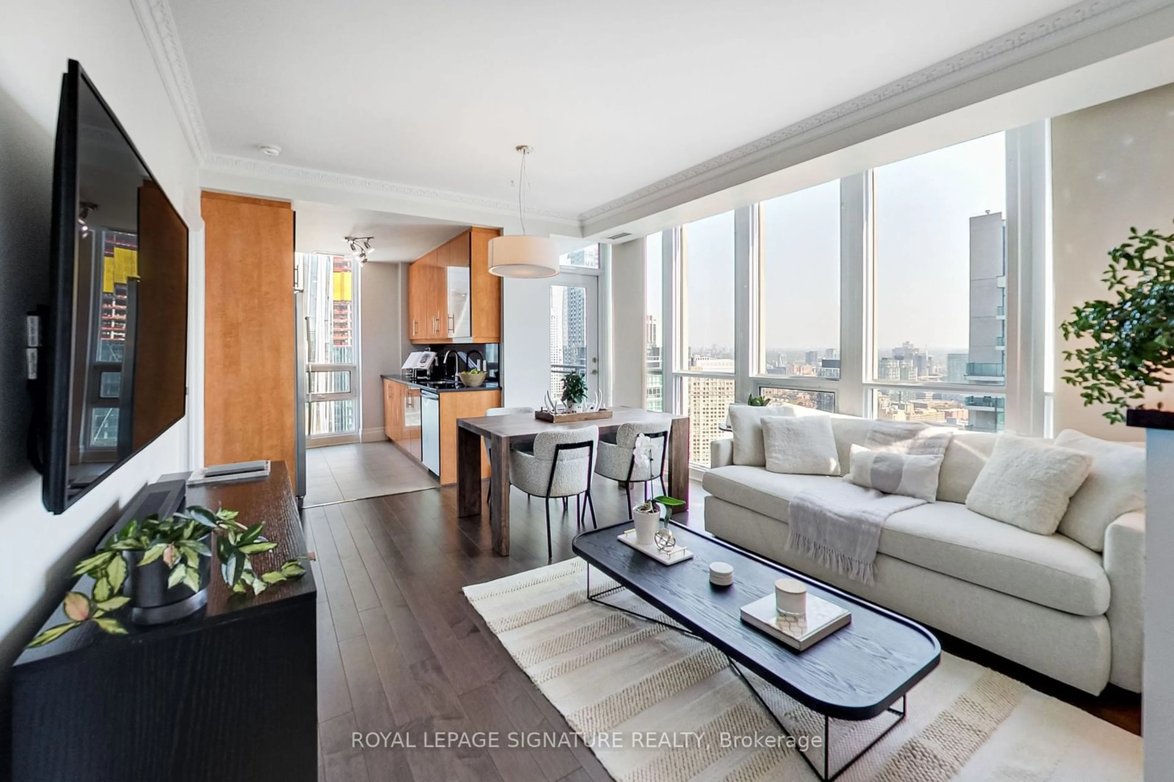 Living room for 16 Harbour St #3805, Toronto Ontario M5J 2Z7