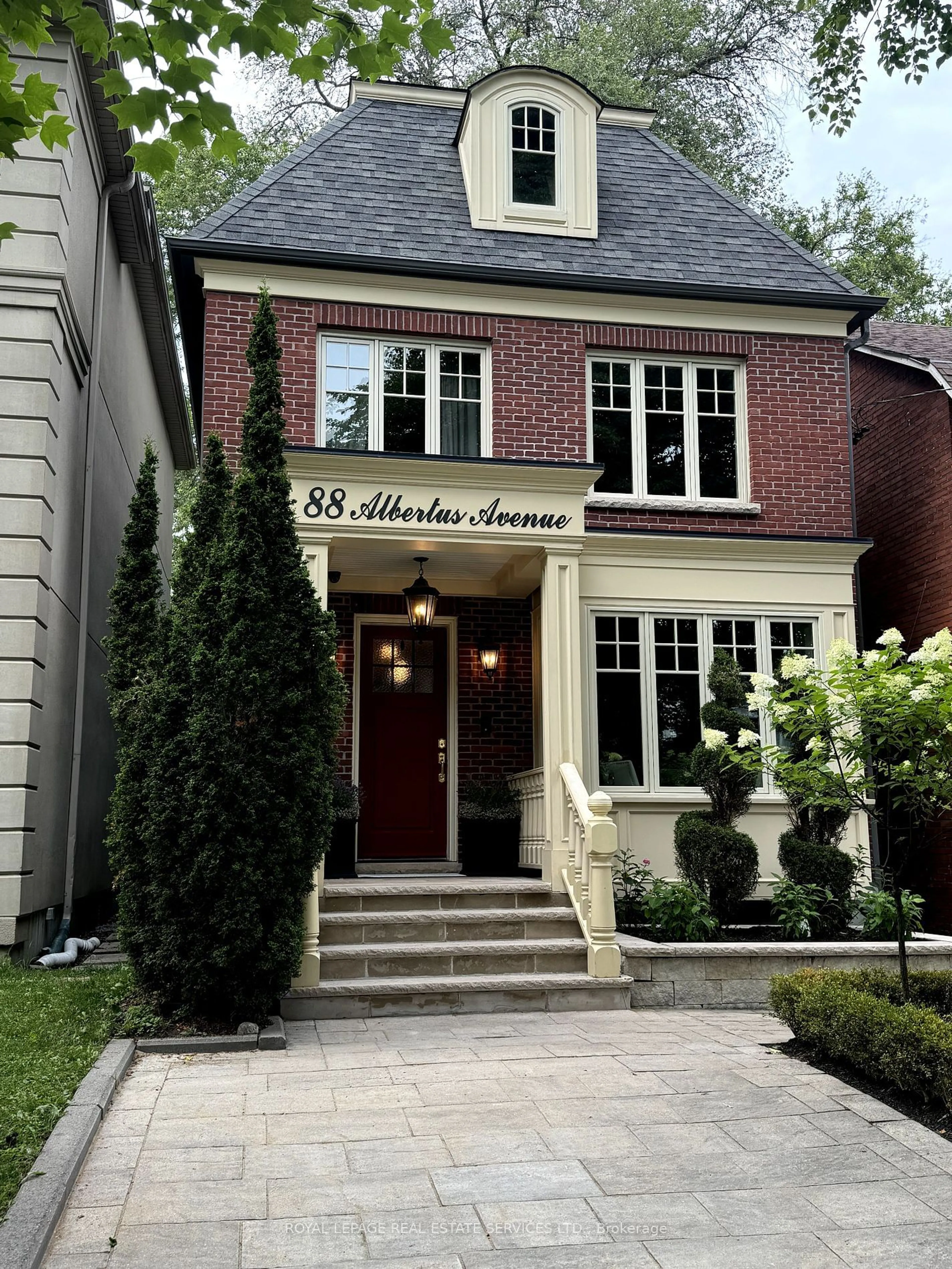 Home with brick exterior material for 88 Albertus Ave, Toronto Ontario M4R 1J7