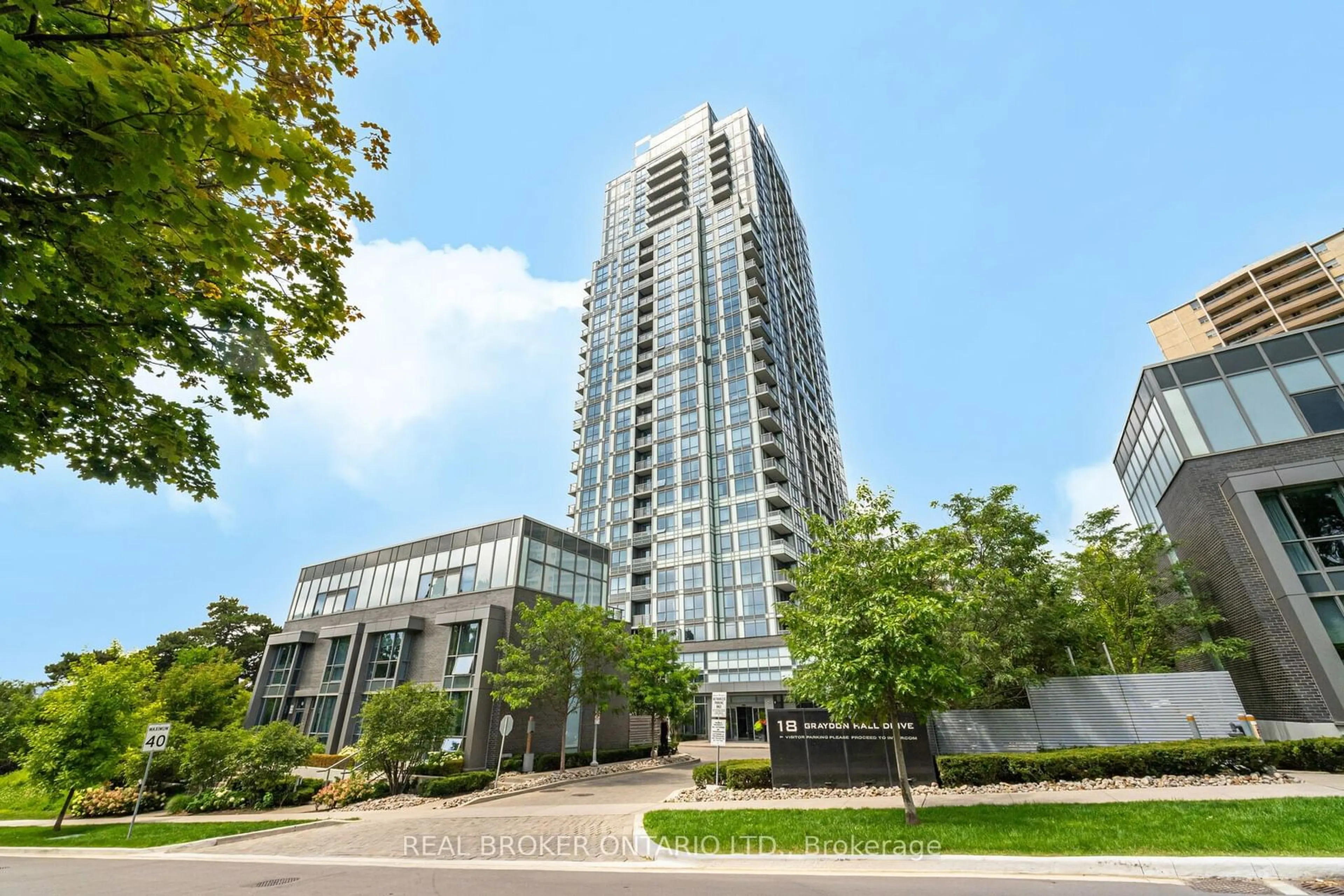 A pic from exterior of the house or condo for 18 Graydon Hall Dr #703, Toronto Ontario M3A 0A4