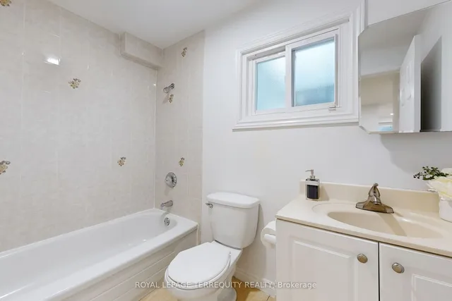 Additional property image - 219 Dunview Ave