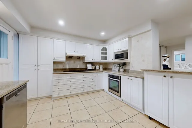 Additional property image - 219 Dunview Ave