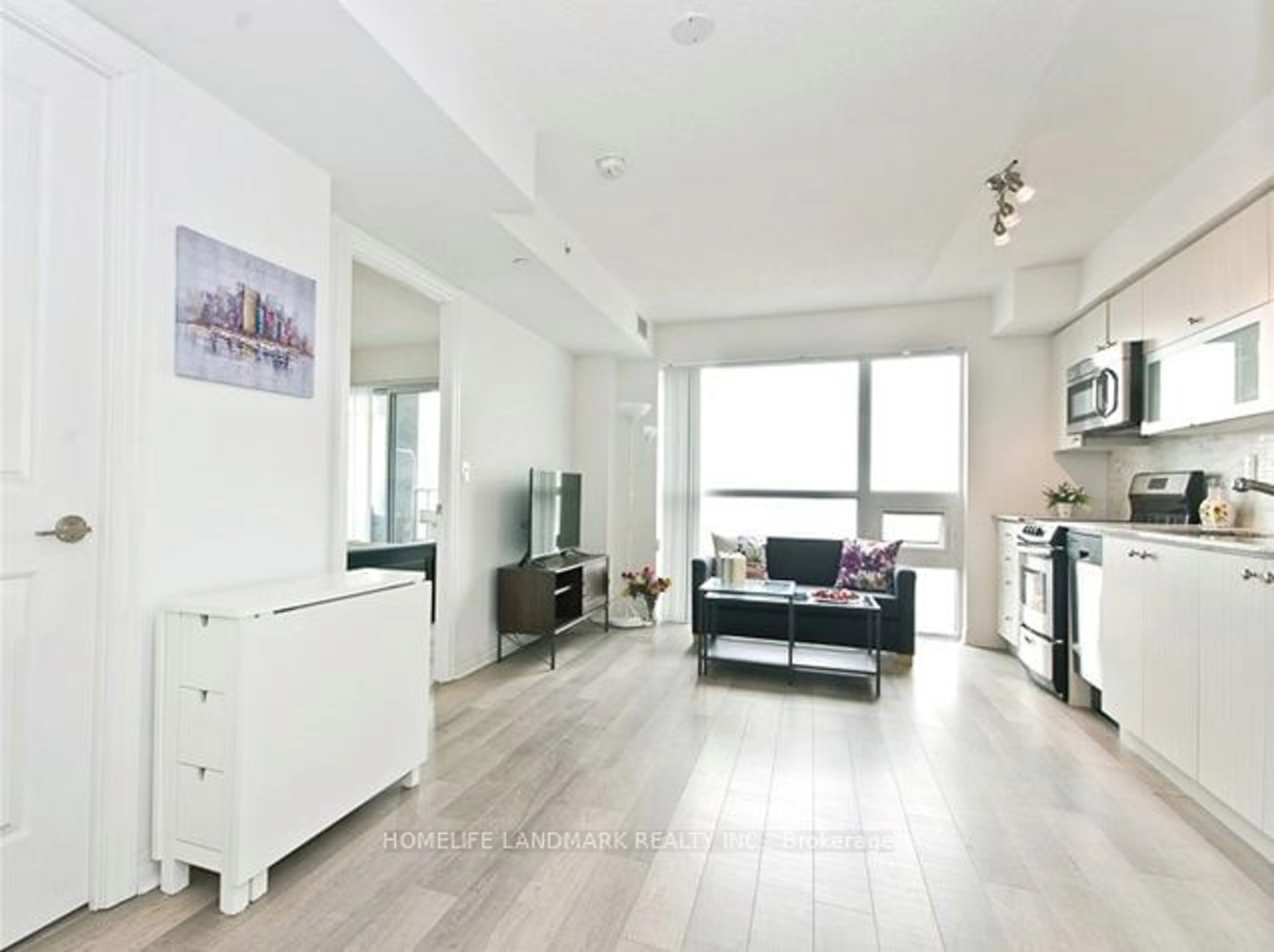 Living room for 275 Yorkland Rd #3001, Toronto Ontario M2J 0B4