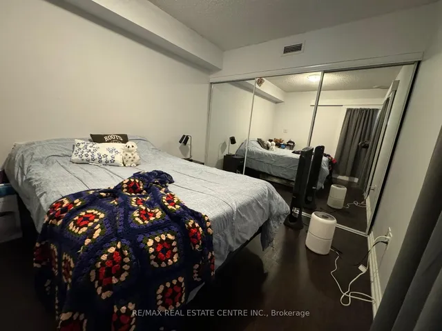 Additional image 9 of 20 Blue Jays Way Unit 1019