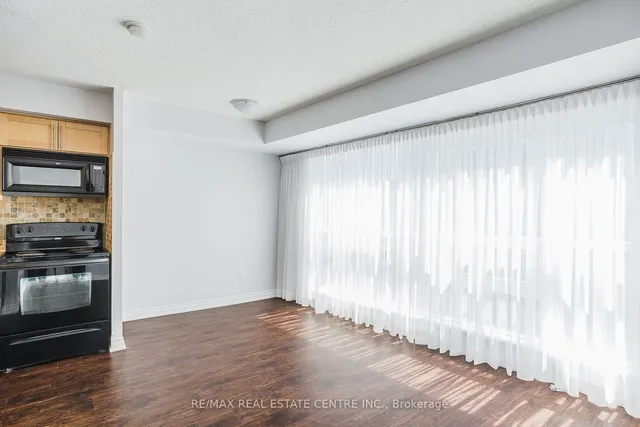 Additional image 33 of 20 Blue Jays Way Unit 1019