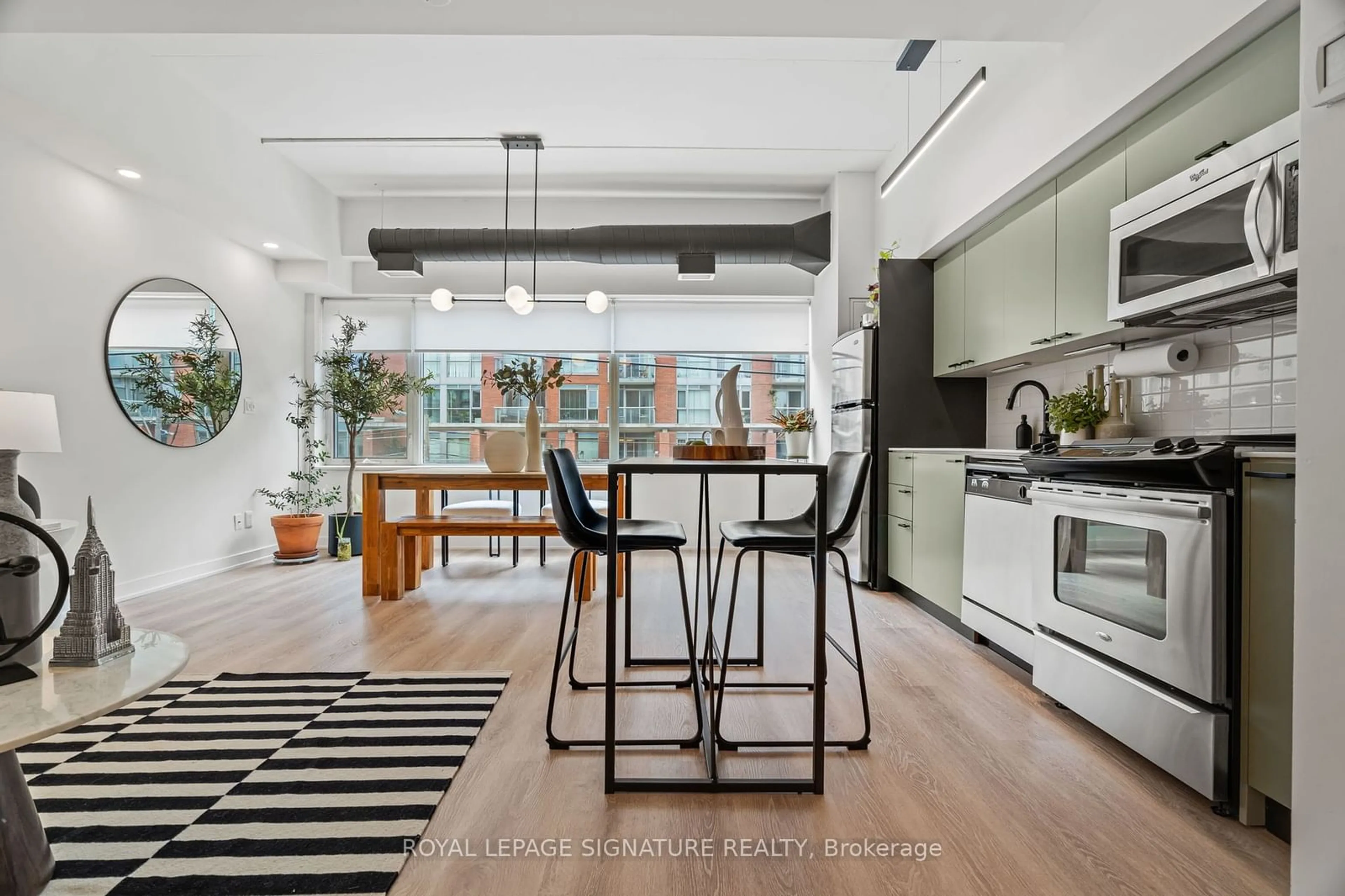 Contemporary kitchen for 2 Ossington Ave #203, Toronto Ontario M6J 2Y7