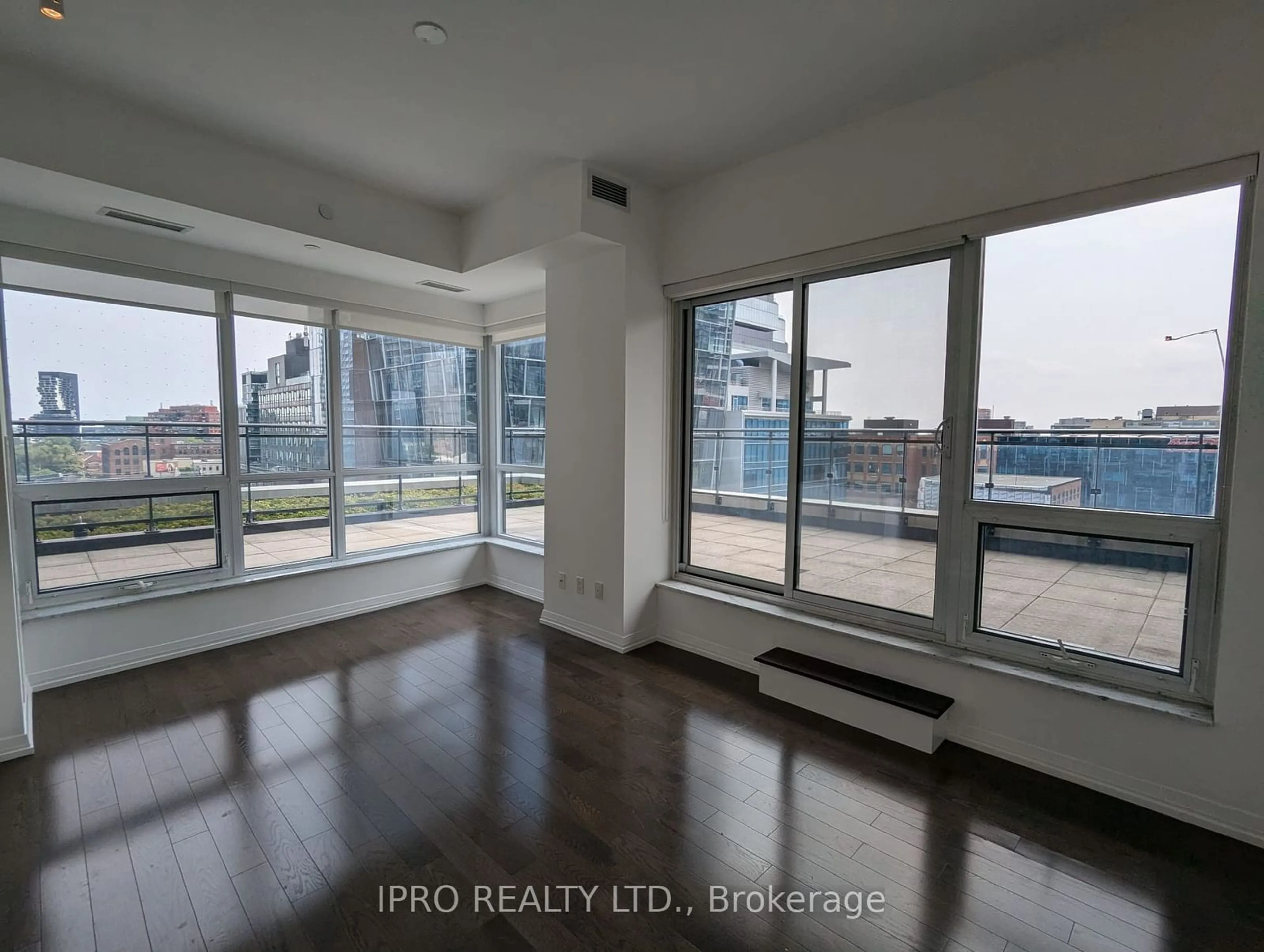 Other indoor space for 460 Adelaide St #1019, Toronto Ontario M5A 0E7