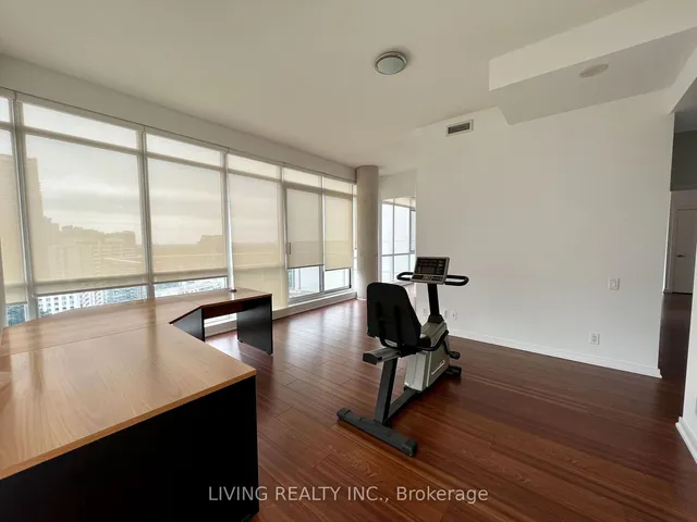 Additional property image - 30 Canterbury Pl Unit 1907