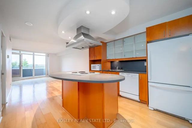 Additional property image - 550 Queens Quay Unit 318