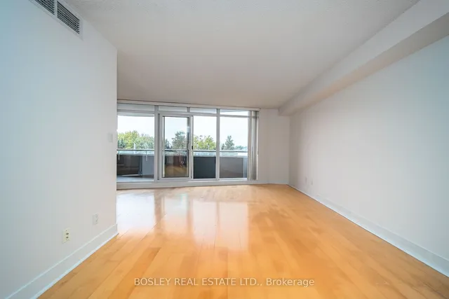 Additional property image - 550 Queens Quay Unit 318