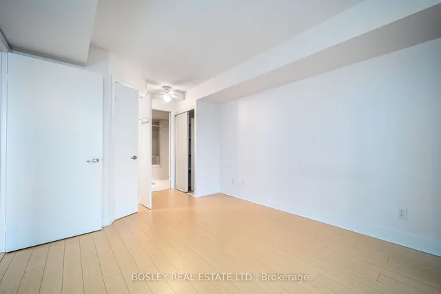 Additional property image - 550 Queens Quay Unit 318