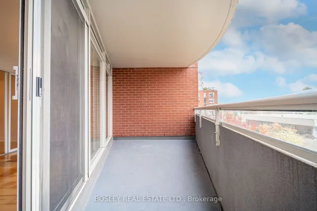 Additional property image - 550 Queens Quay Unit 318