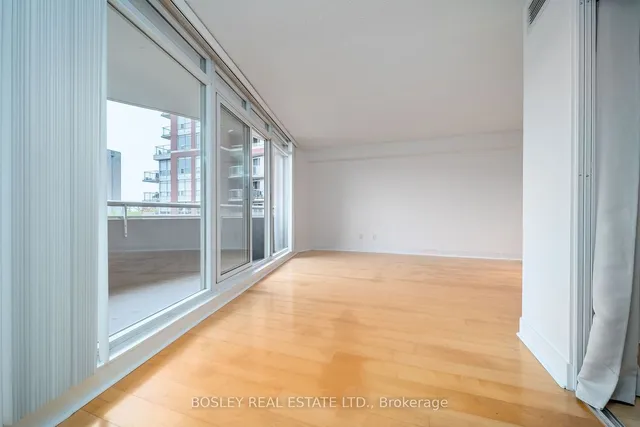 Additional property image - 550 Queens Quay Unit 318