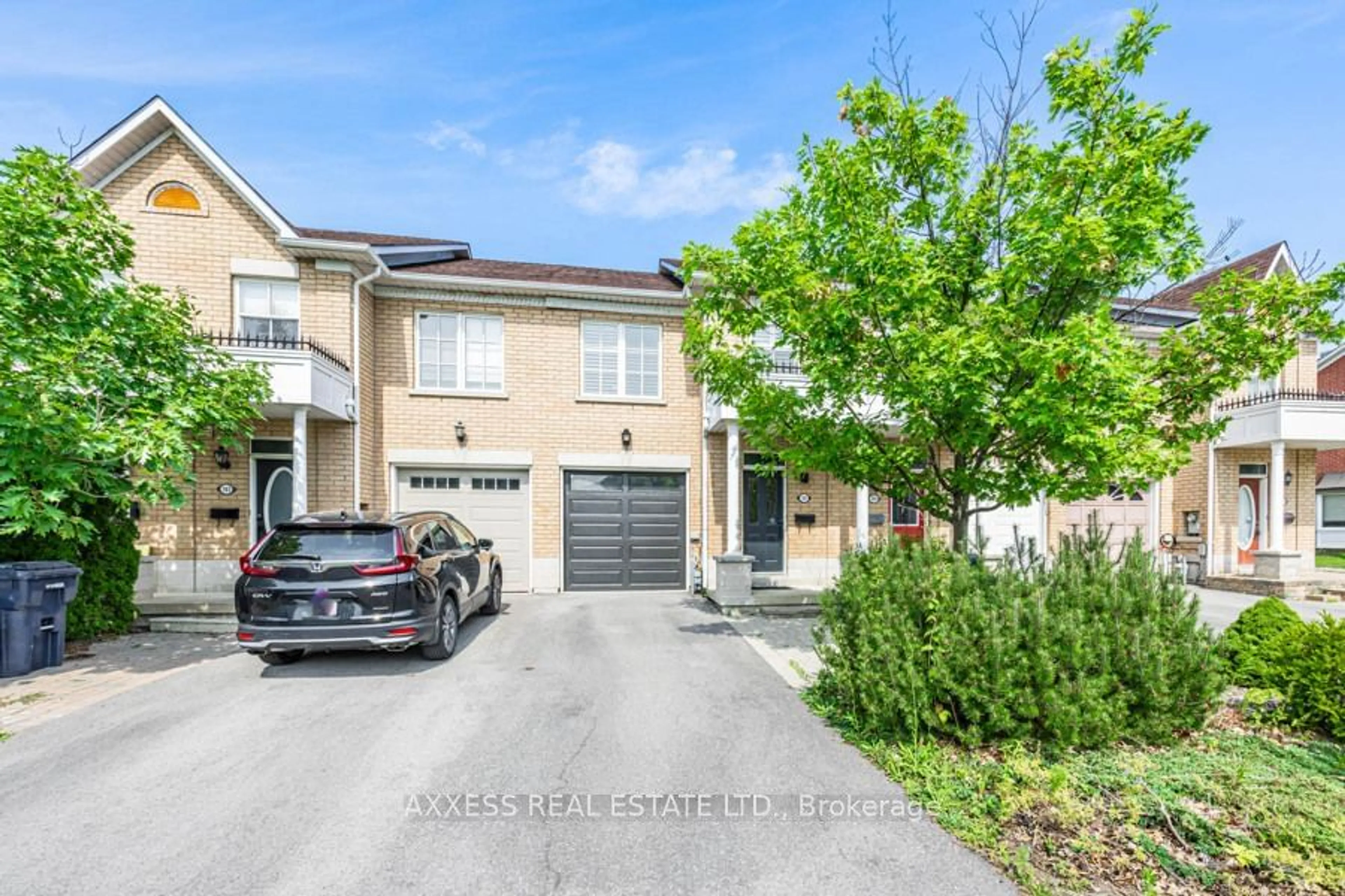 A pic from exterior of the house or condo for 191 Dallimore Circ, Toronto Ontario M3C 4E6