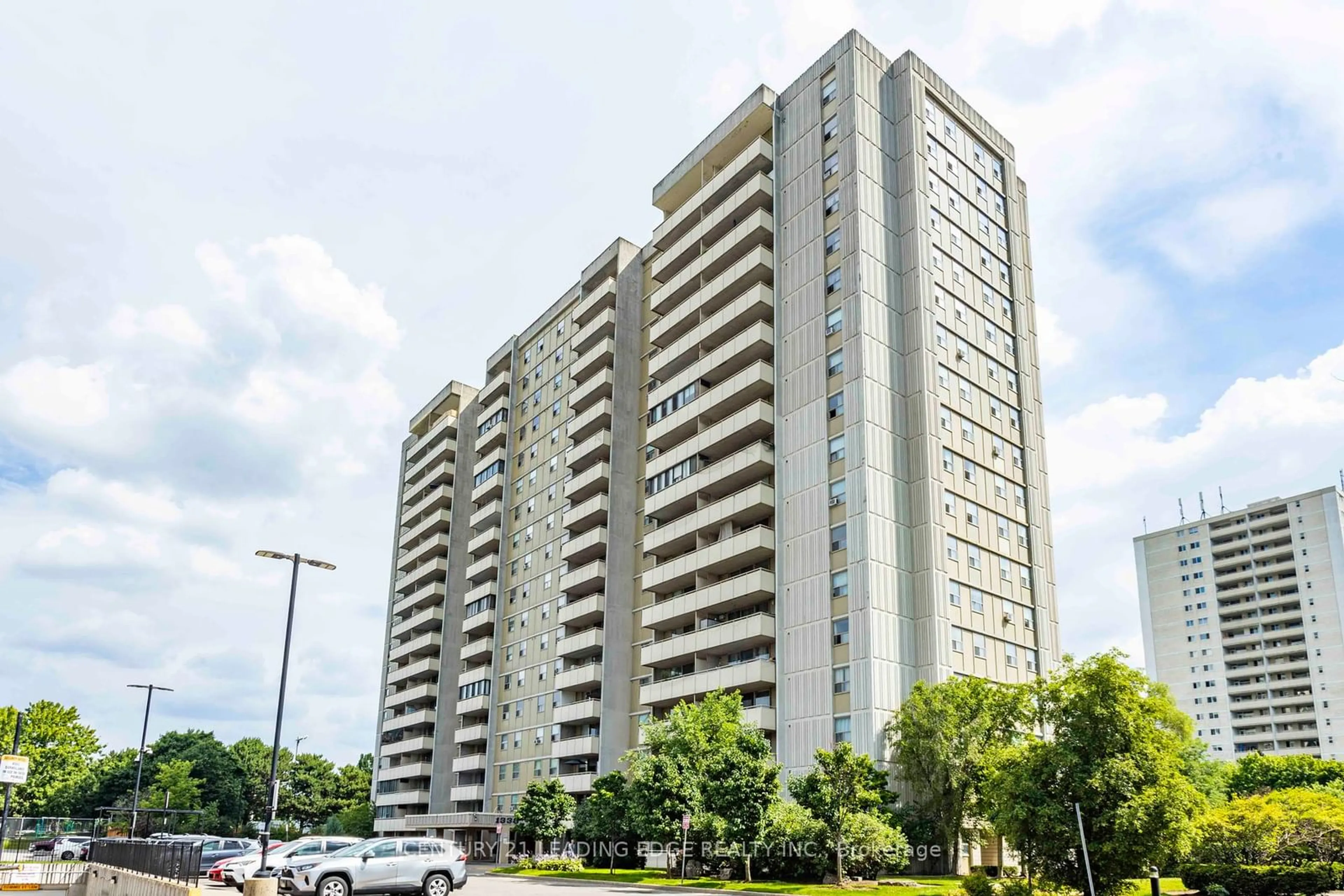 A pic from exterior of the house or condo for 1338 York Mills Rd #1004, Toronto Ontario M3A 3M3