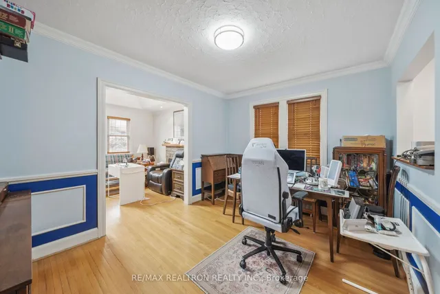 Additional property image - 1230 Avenue Rd