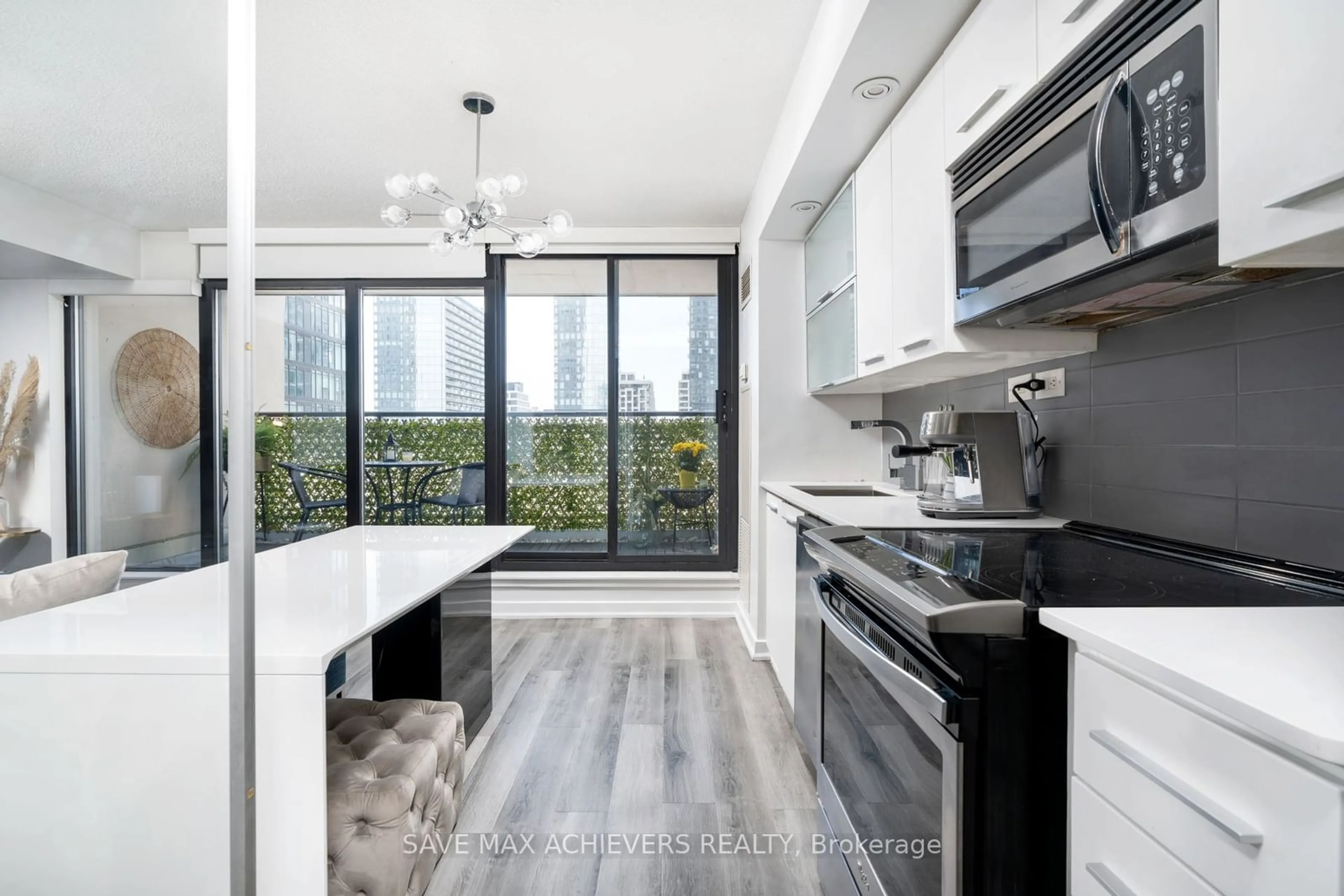 Contemporary kitchen for 8 Telegram Mews #1008, Toronto Ontario M5V 3Z5