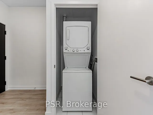 Additional property image - 500 Dupont St Unit 716