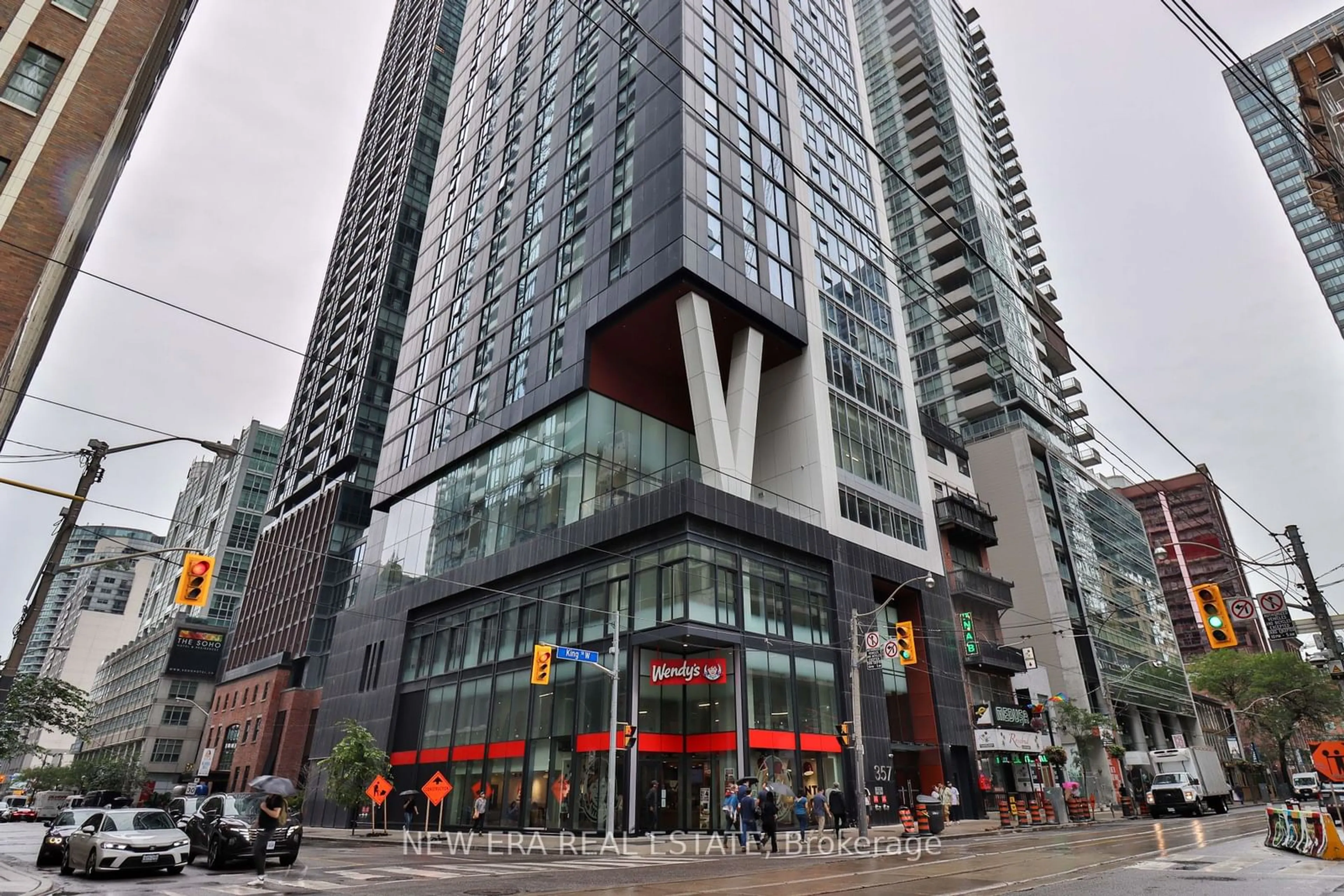 A pic from exterior of the house or condo for 357 King St #3101, Toronto Ontario M5V 0S7