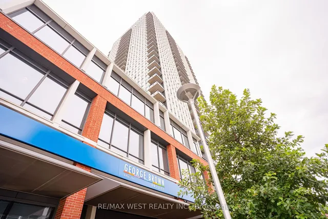 Additional property image - 55 Regent Park Blvd Unit 911