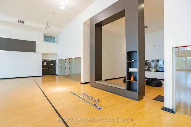 Additional property image - 55 Regent Park Blvd Unit 911