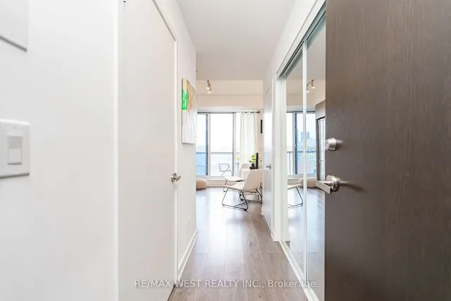 Additional property image - 55 Regent Park Blvd Unit 911