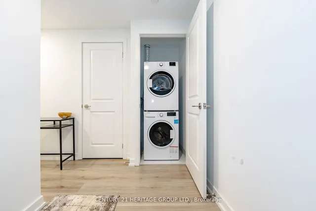 Additional property image - 395 Bloor St Unit 2102