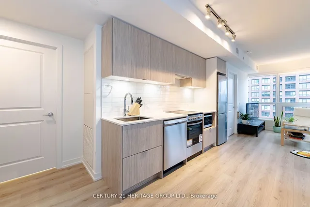 Additional property image - 395 Bloor St Unit 2102