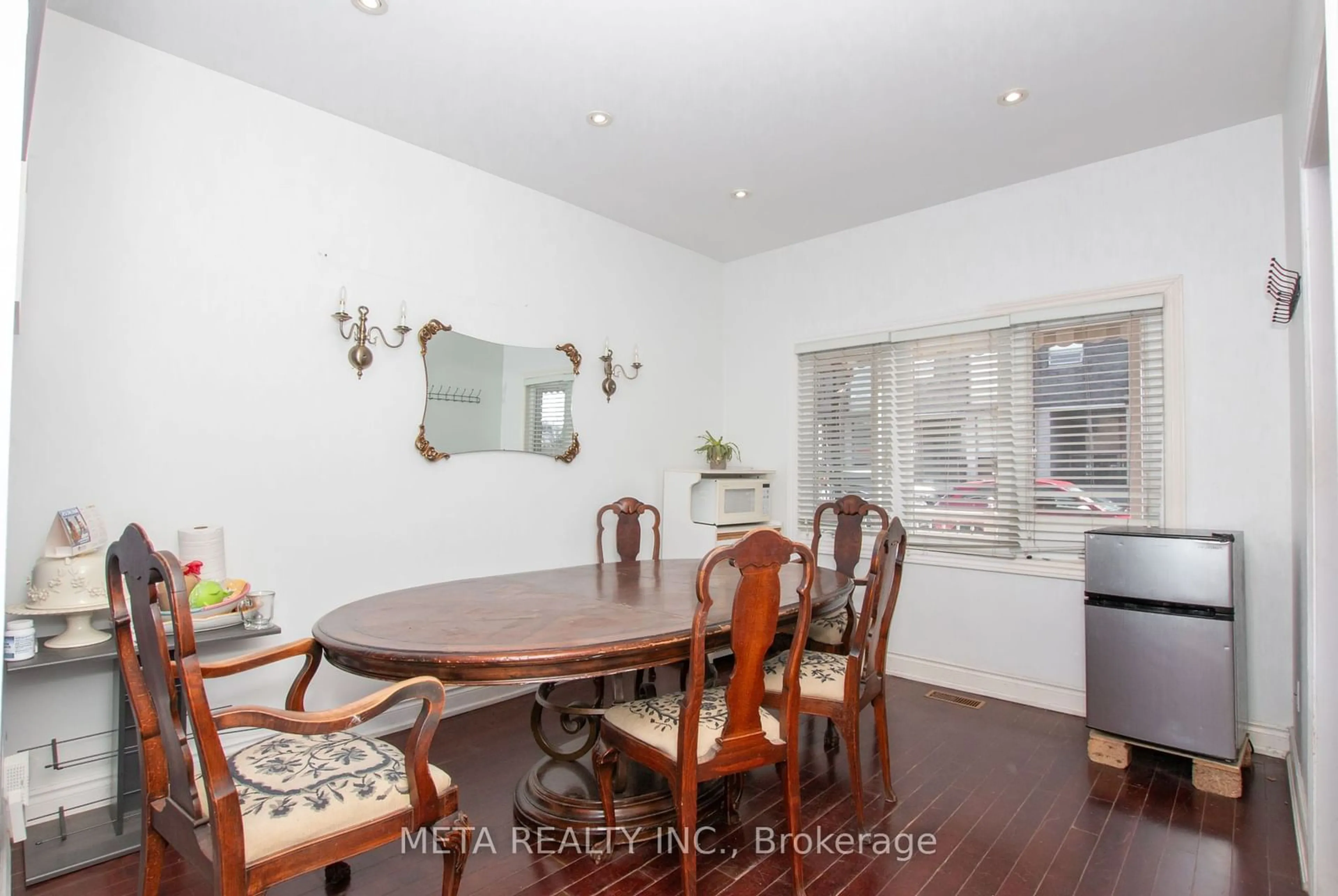 Dining room, wood floors, cottage for 14 Peel Ave, Toronto Ontario M6J 1M4