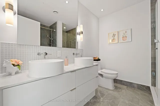 Additional property image - 185 Roehampton Ave Unit PH 02