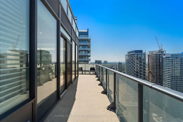 Additional property image - 185 Roehampton Ave Unit PH 02