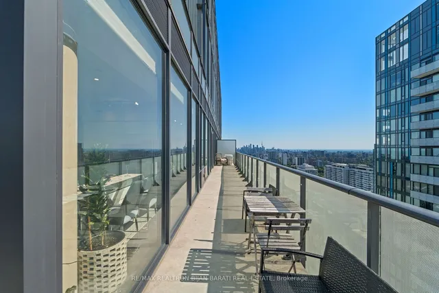 Additional property image - 185 Roehampton Ave Unit PH 02