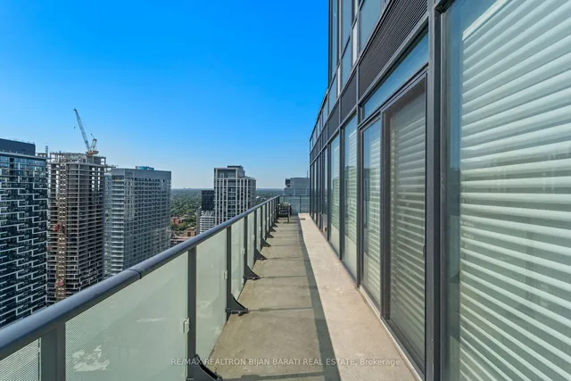 Additional property image - 185 Roehampton Ave Unit PH 02