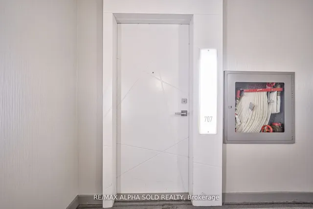 Additional image 33 of 12 York St Unit 707