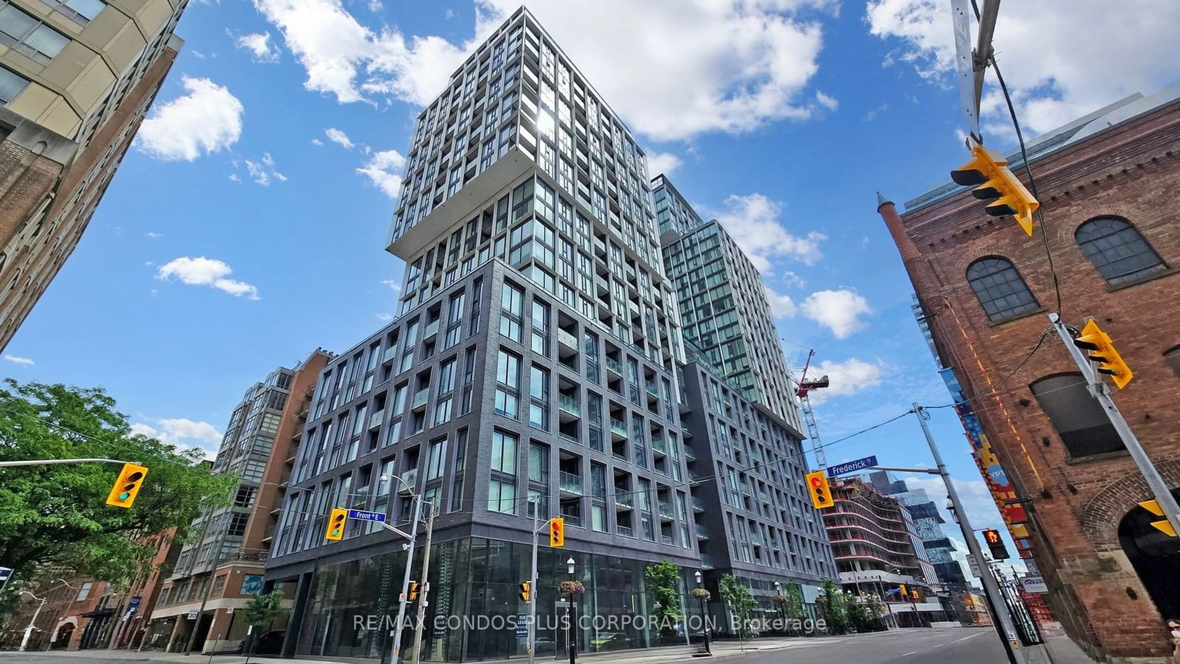 A pic from exterior of the house or condo for 158 Front St #319, Toronto Ontario M5A 0K9