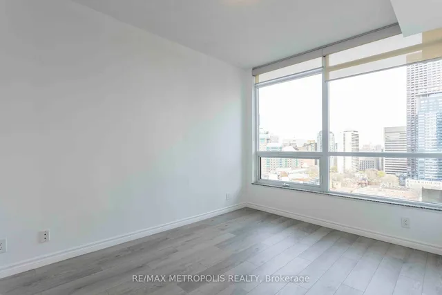 Additional property image - 500 Sherbourne St Unit 1811