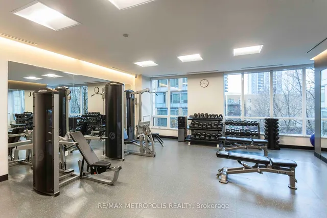Additional property image - 500 Sherbourne St Unit 1811