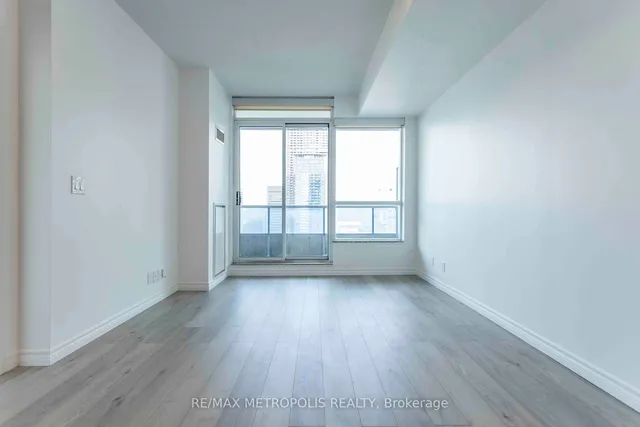 Additional property image - 500 Sherbourne St Unit 1811