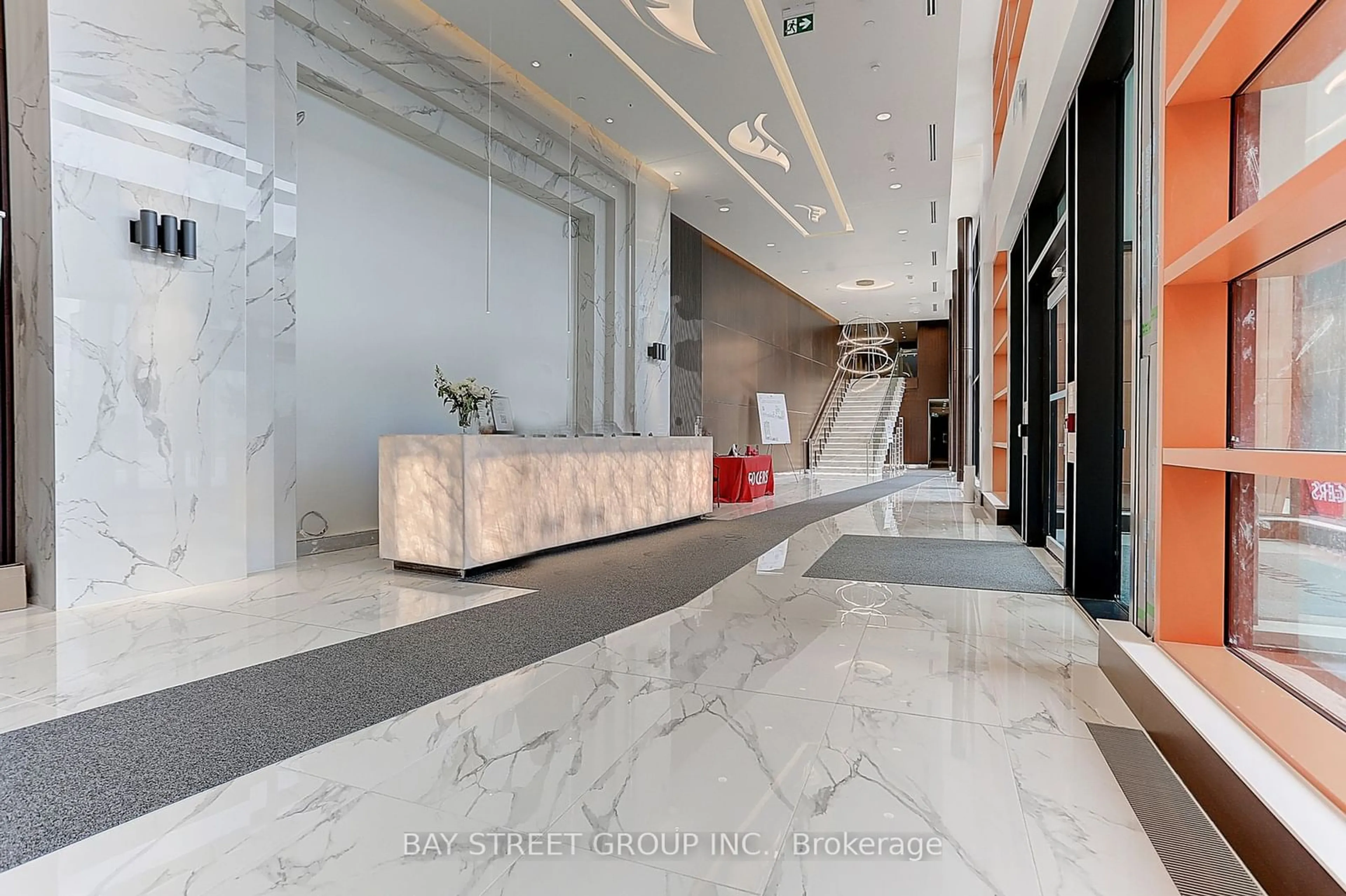 Indoor lobby for 85 McMahon Dr #1106, Toronto Ontario M2K 0H1