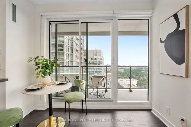 Additional property image - 2221 Yonge St Unit 3108