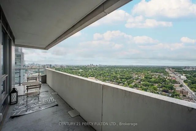 Additional property image - 2221 Yonge St Unit 3108