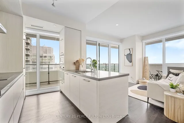 Additional property image - 2221 Yonge St Unit 3108