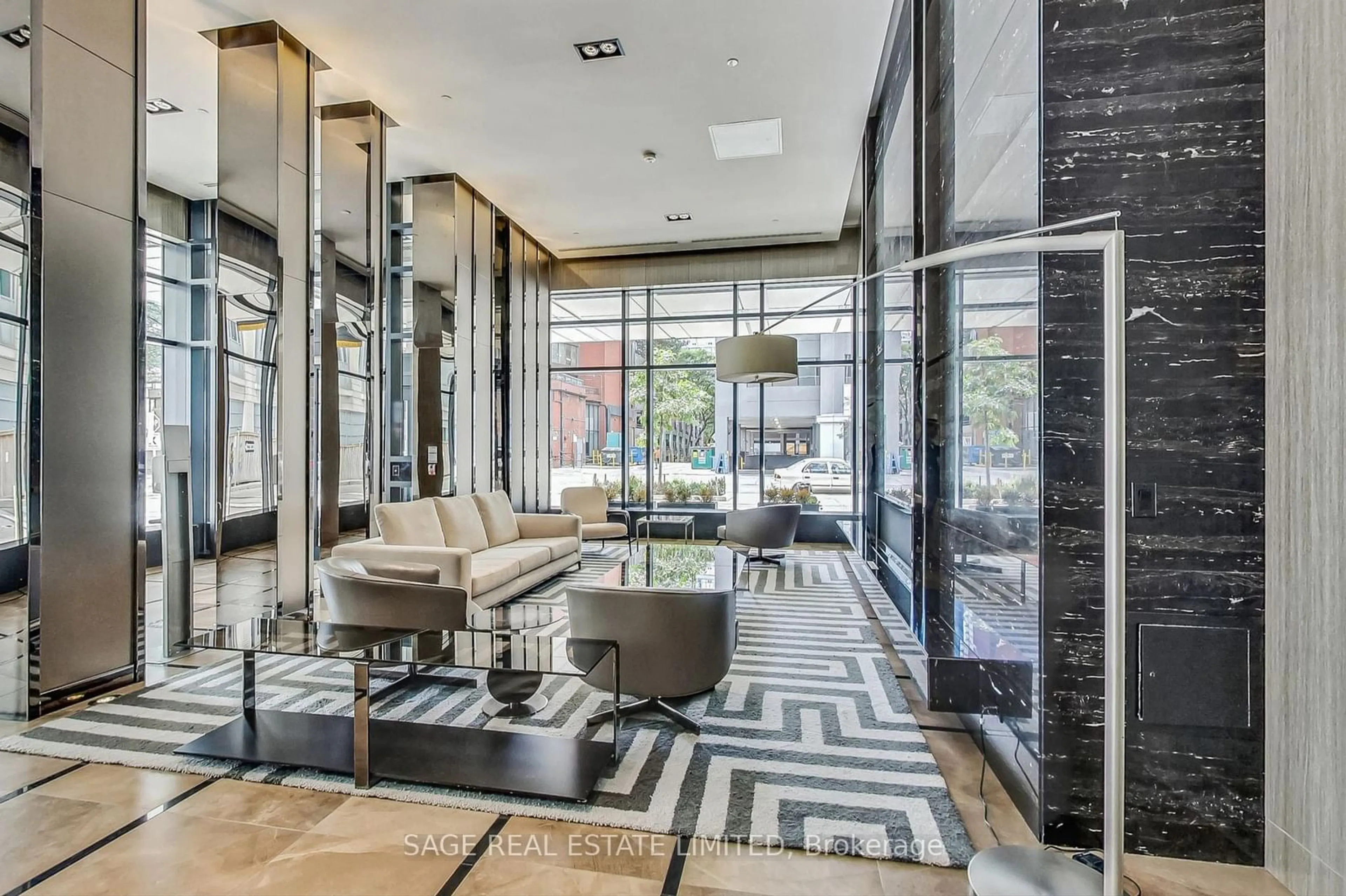 Indoor lobby for 89 Dunfield Ave #3101, Toronto Ontario M4S 0A4