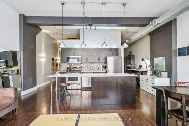 Additional property image - 365 Dundas St Unit 111