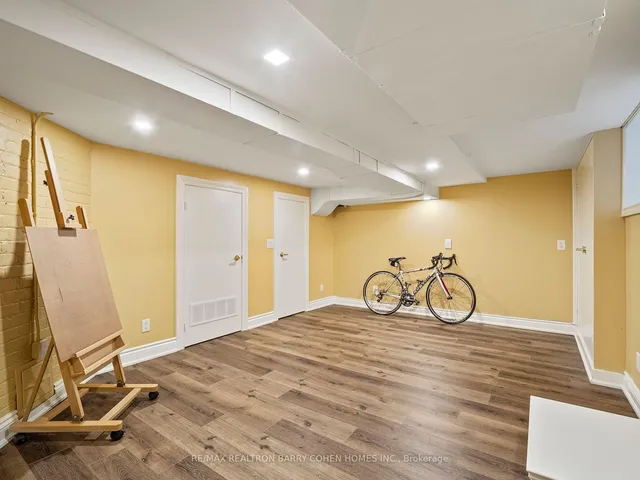 Additional property image - 16 Clarendon Ave