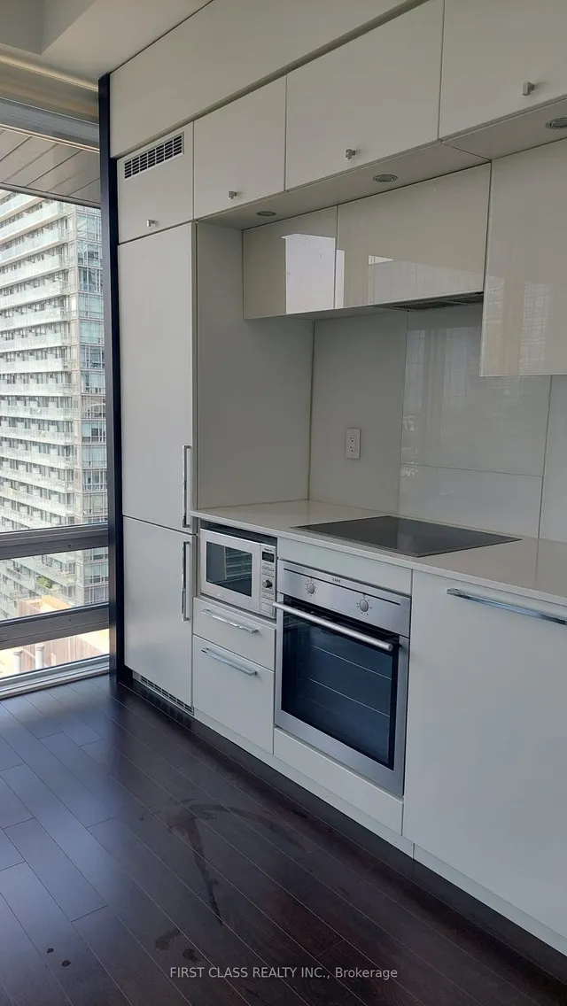 Additional property image - 15 Grenville St Unit 2904