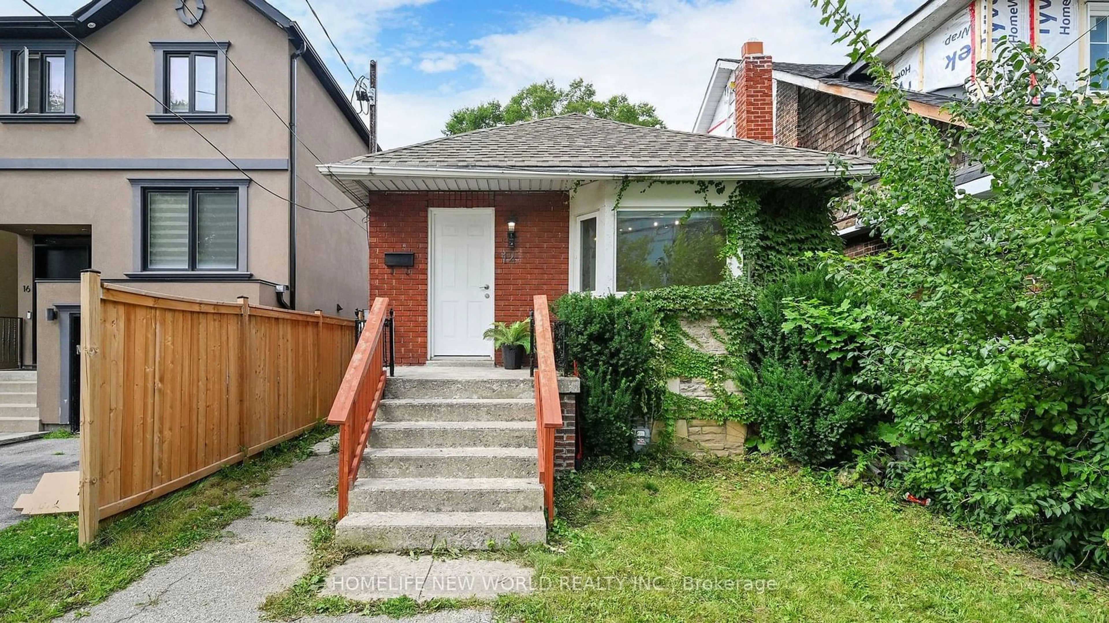 Frontside or backside of a home for 14 Franklin Ave, Toronto Ontario M2N 1B6