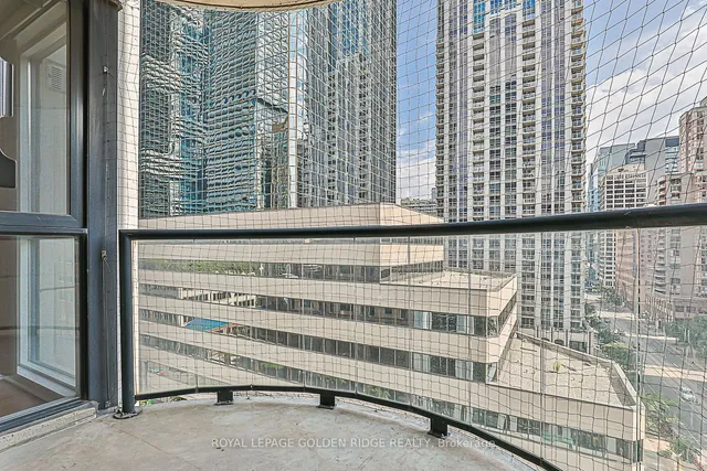 Additional property image - 801 Bay St Unit 1103