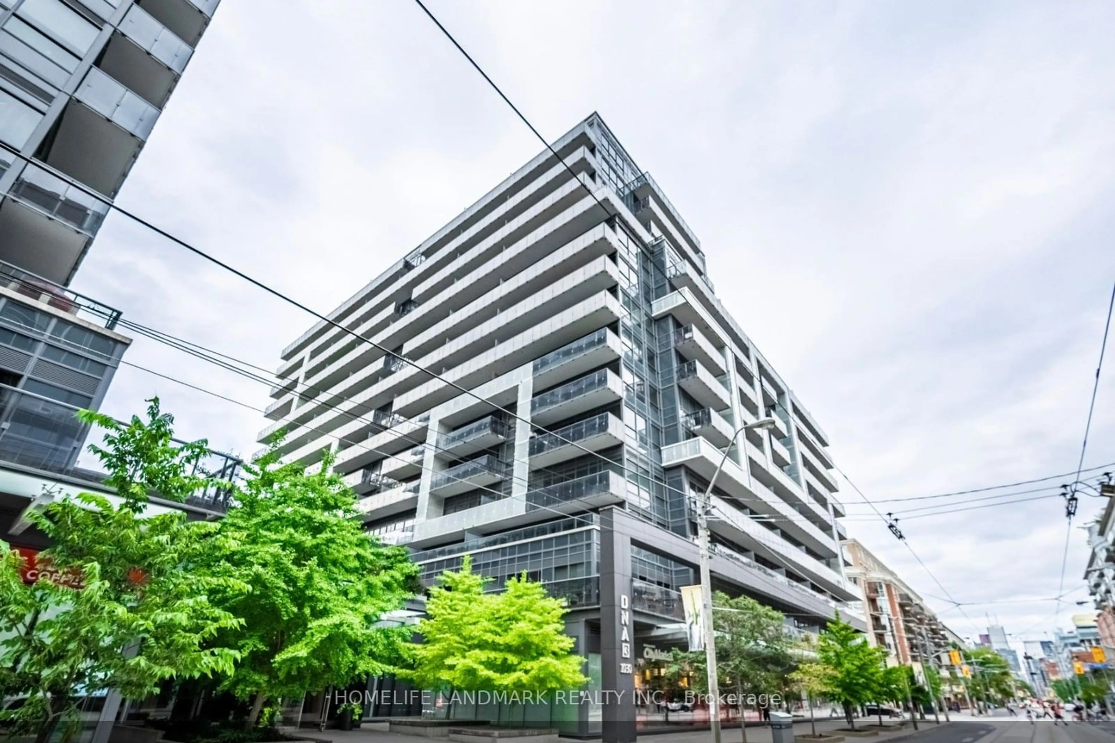 A pic from exterior of the house or condo for 1030 King St #Ph18, Toronto Ontario M6K 0B4