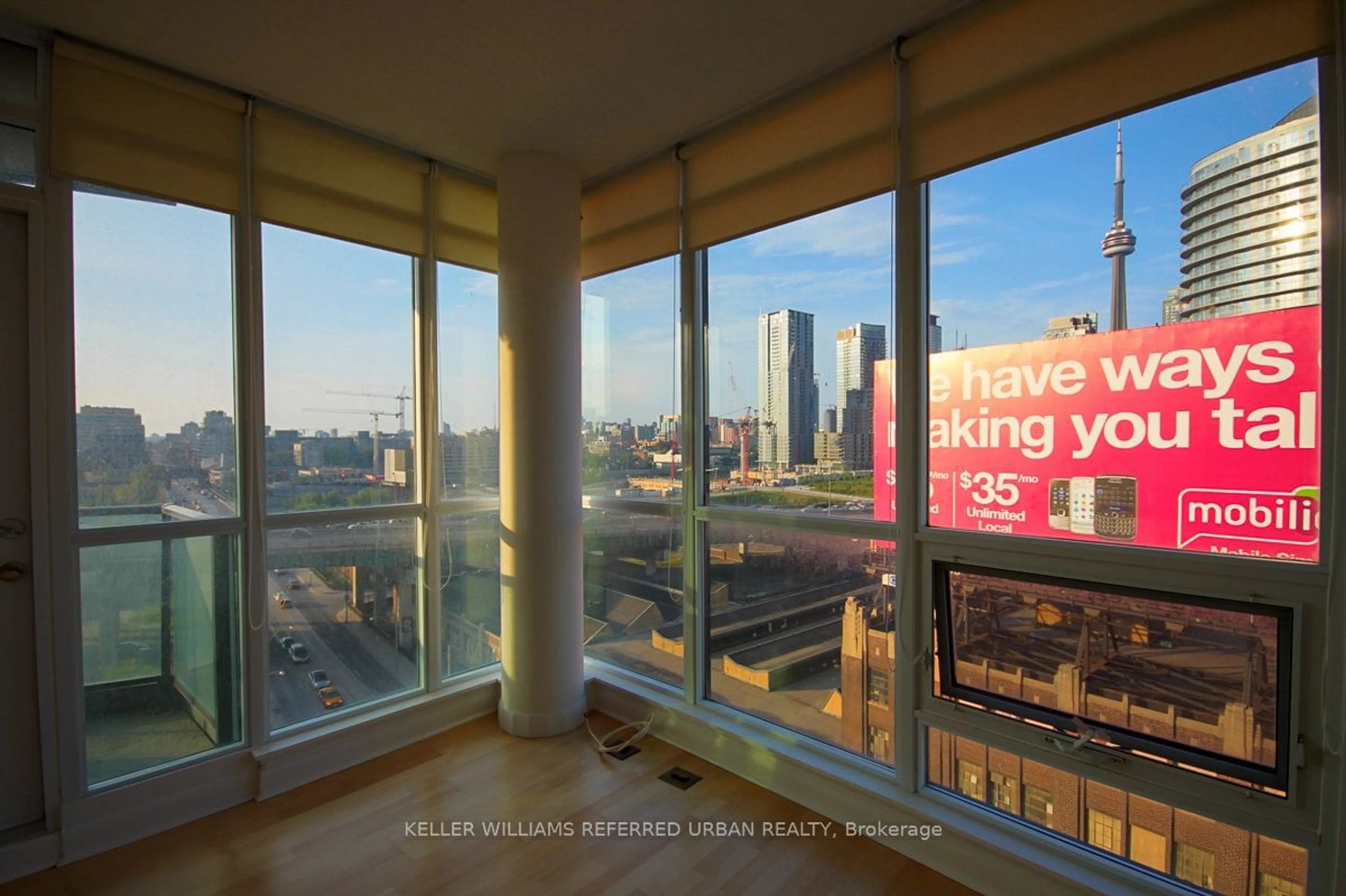 Balcony in the apartment for 600 Fleet St #1102, Toronto Ontario M5V 1B7