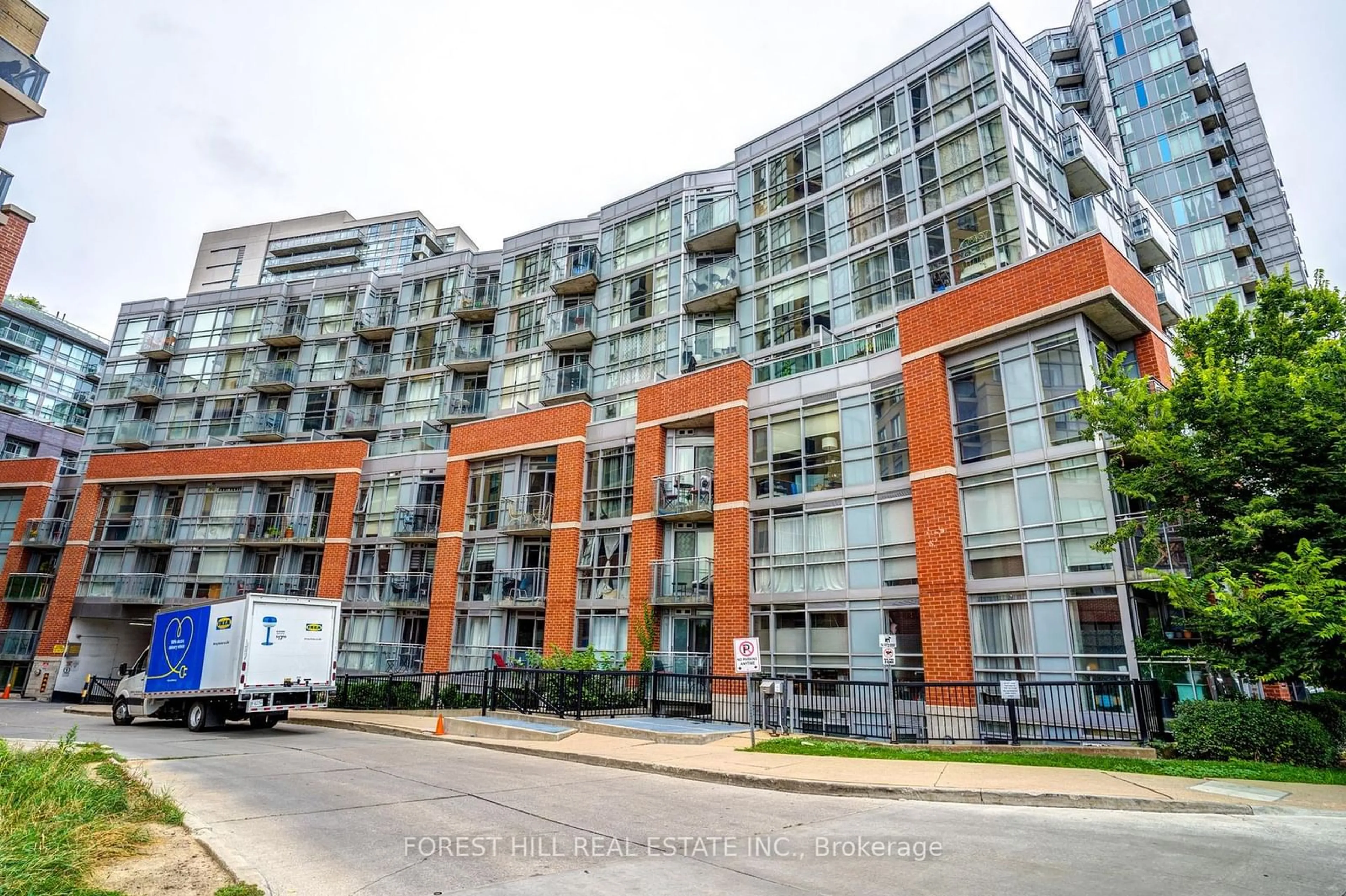 A pic from exterior of the house or condo for 170 Sudbury St #405, Toronto Ontario M6J 3S8